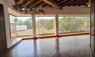 Casa en Renta en VILLA CHARRA DEL PEDREGAL