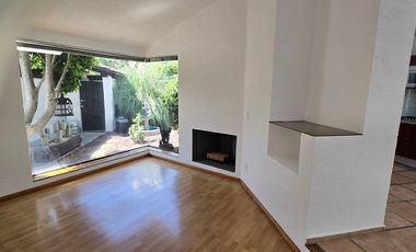 Casa en Renta en VILLA CHARRA DEL PEDREGAL