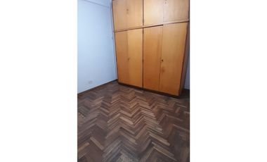 Departamento 3 amb .con lavadero en Ramos Mejía