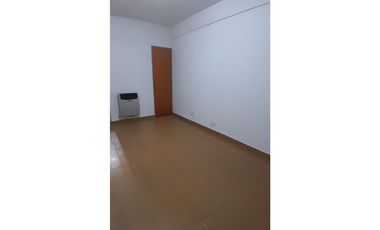 Departamento 3 amb .con lavadero en Ramos Mejía