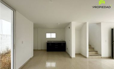 Casa a estrenar en Manta – Urbanización Villanueva del Bosque 65K