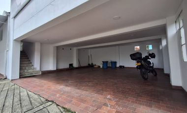 Alquiler - Casa Campestre- Parcelacion Chorro de Plata - Pance