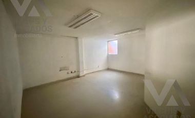 Edificio para oficinas en Venta sobre Av. Hidalgo en Col. San Sebastián, Toluca.