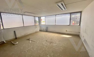 Edificio para oficinas en Venta sobre Av. Hidalgo en Col. San Sebastián, Toluca.