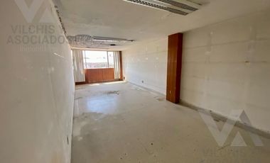 Edificio para oficinas en Venta sobre Av. Hidalgo en Col. San Sebastián, Toluca.