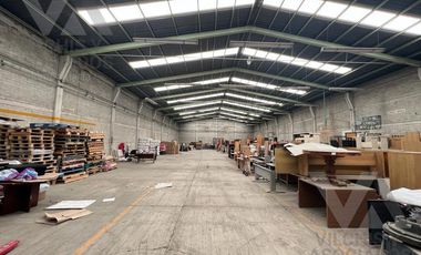 EDIFICIO DE OFICINAS Y BODEGA EN VENTA EN SAN LORENZO TEPALTITLAN TOLUCA