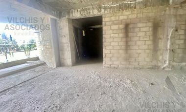 EDIFICIO COMERCIAL EN OBRA NEGRA EN VENTA , EN METEPEC RUMBO A ZACANGO