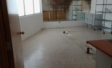 VENTA DE EDIFICIO PARA OFICINAS O COLEGIO  EN LA COLONIA ELECTRICISTAS, TOLUCA