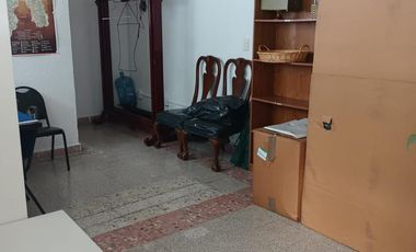 VENTA DE EDIFICIO PARA OFICINAS O COLEGIO  EN LA COLONIA ELECTRICISTAS, TOLUCA