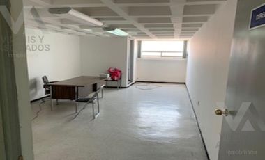 EDIFICIO EN VENTA EN MANUEL J CLOUTHIER, METEPEC