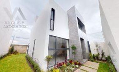 CASA EN VENTA RESIDENCIAL ESMERALDA MOD. JADE 2