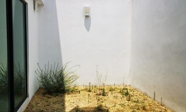 CASA EN VENTA EN CONDOMINIO ROMA MODELO MARIA , MEXICALTZINGO