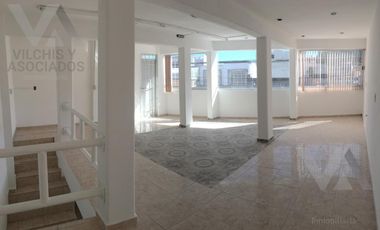 EDIFICIO EN VENTA SOBRE QUINTANA ROO, COL. LA MERCED