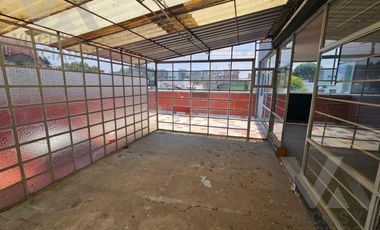 EDIFICIO CON LOCALES COMERCIALES EN VENTA EN EL CENTRO DE TOLUCA, CALLE ALLENDE