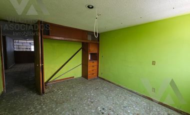 EDIFICIO CON LOCALES COMERCIALES EN VENTA EN EL CENTRO DE TOLUCA, CALLE ALLENDE