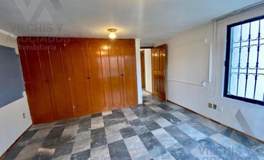 PROPIEDAD EN VENTA EN LA COLONIA XINANTECATL, METEPEC