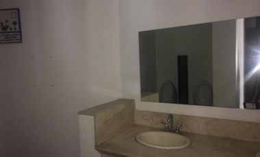 EDIFICIO EN VENTA JUNTO A LOS ENCINOS