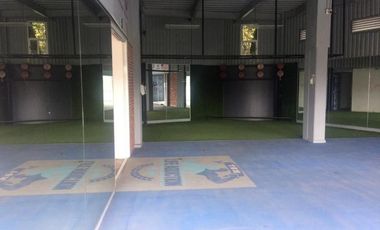 EDIFICIO EN VENTA JUNTO A LOS ENCINOS