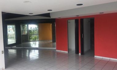 EDIFICIO EN VENTA JUNTO A LOS ENCINOS