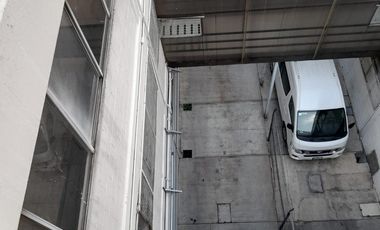 Bodega en venta de 352 m2 con 2 oficinas, Tacubaya. Periférico y Viaducto