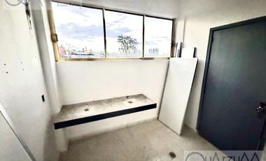 Bodega en venta de 352 m2 con 2 oficinas, Tacubaya. Periférico y Viaducto