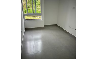 VILLA ZAITA / PH LA RESERVA / 106M / 2 HABITACION / 2 PARKING / VACIO