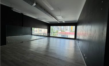 ALQUILER DE LOCAL COMERCIAL, PLAZA SAN FRANCISCO 75 (20)