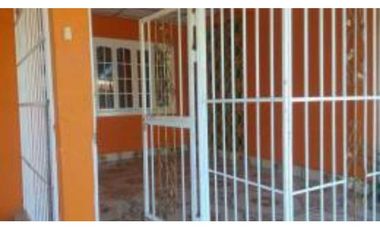 VENDO CASA EN LA VILLA DE LOS SANTOS