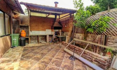 Casa en Venta en Peñaflor - Regularizada en buen barrio