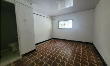 Local en arriendo el poblado Autonoma