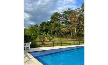 Casa campestre en conjunto cerrado