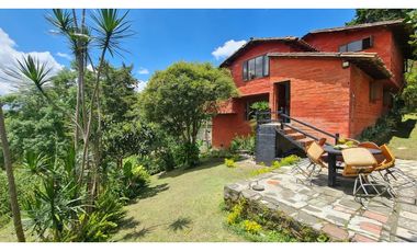 Casa en Venta en el Poblado sector loma de los Balsos