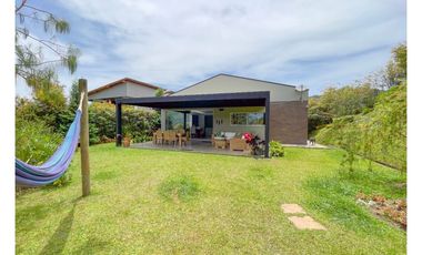 Casa Campestre en Venta en el Retiro sector Soto del Este