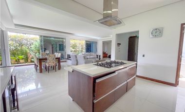 Casa Campestre en Venta en el Retiro sector Soto del Este