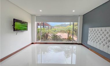 Casa Campestre en Venta en el Retiro sector Soto del Este