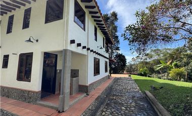 Finca en Oriente de Antioquia: Lujo y Naturaleza, Lista para Habitar