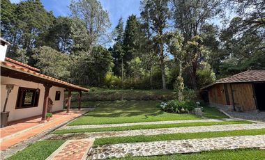 Finca en Oriente de Antioquia: Lujo y Naturaleza, Lista para Habitar