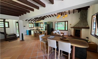 Finca en Oriente de Antioquia: Lujo y Naturaleza, Lista para Habitar