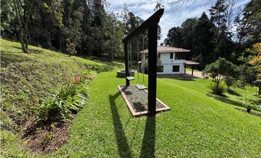 Finca en Oriente de Antioquia: Lujo y Naturaleza, Lista para Habitar
