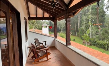 Finca en Oriente de Antioquia: Lujo y Naturaleza, Lista para Habitar