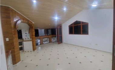 Venta Apartamento Duplex en La Mesa Cundi en La Carolina