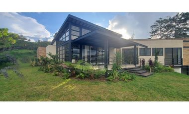 VENTA DE CASA-FINCA EN PARCELACIÓN CAMPESTRE – EL RETIRO ANTIOQUIA