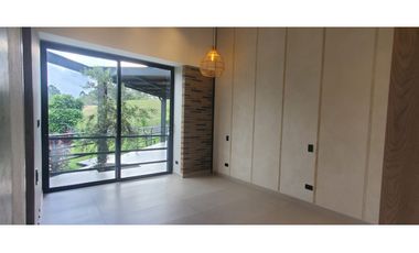 VENTA DE CASA-FINCA EN PARCELACIÓN CAMPESTRE – EL RETIRO ANTIOQUIA