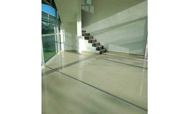 LOCAL EN ARRIENDO VIA 40 BARRANQUILLA