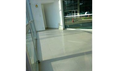 LOCAL EN ARRIENDO VIA 40 BARRANQUILLA