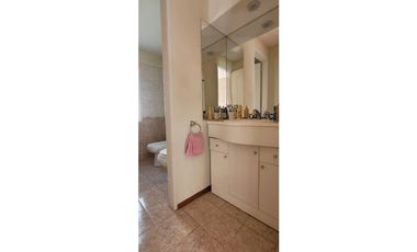 Triplex 4 AMB en Pinamar a mts del Centro Comercial