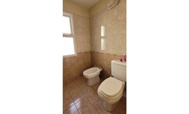 Triplex 4 AMB en Pinamar a mts del Centro Comercial