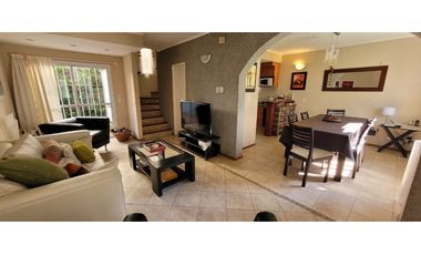 Triplex 4 AMB en Pinamar a mts del Centro Comercial