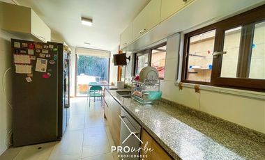 Casa en Arriendo en Helsby entre Nicanor Plaza y Rebeca Matte