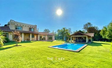 Casa en Arriendo en Av. Lonquén Norte - Cam. Tanguito